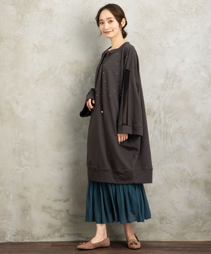 【web限定】【大きいサイズ】 15号(3L) MAT FASHION スタッズ×ビジュープルオーバー - マインドウインド公式オンラインストア