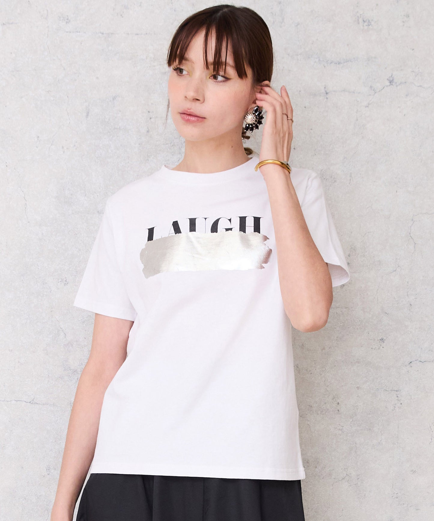 レディース トップス ロゴ 箔ペイント Tシャツ｜JETSET SOLO PLUS(ジェットセットソロプラス) 公式通販｜レディース ファッション きれいめカジュアル